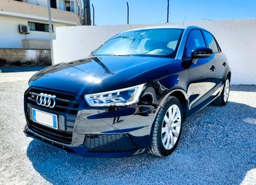 Audi A1 SPB 1.6 TDI 116 CV Admired