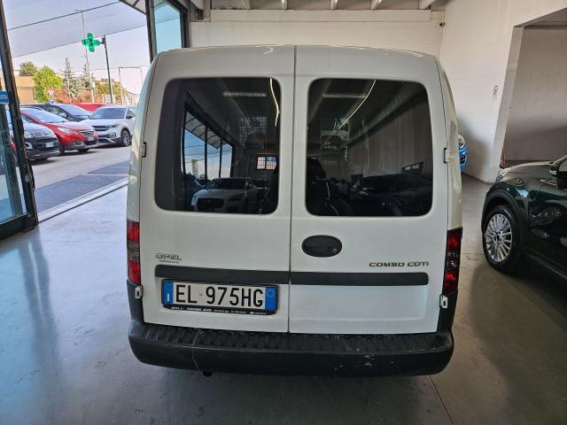 Opel Combo 1.3 NEOPATENTATI