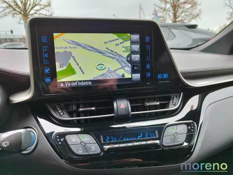 Toyota C-HR 1.8 Hybrid Lounge ECVT 2WD
