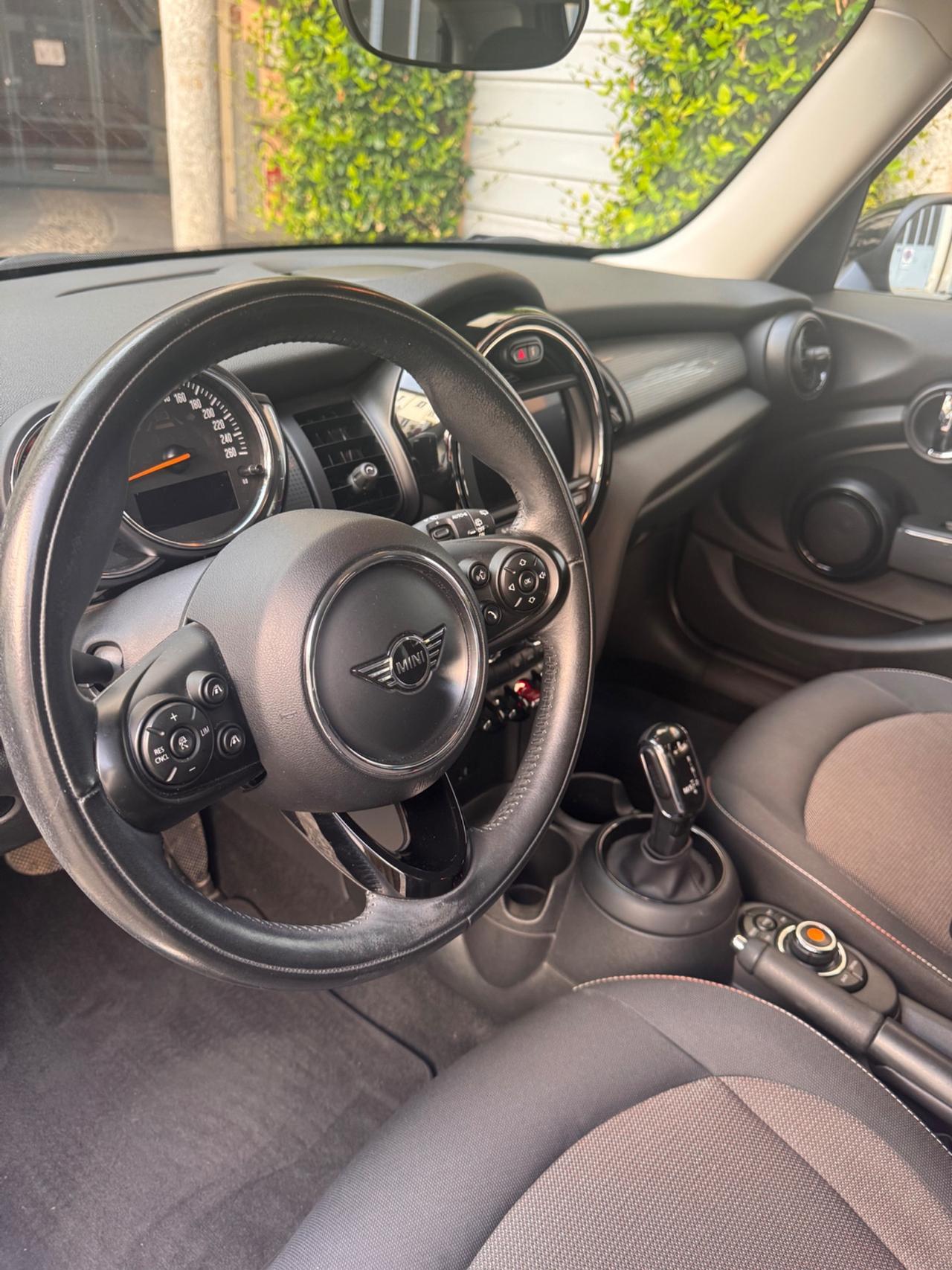 Mini Mini 1.5 Cooper Hype 5 porte