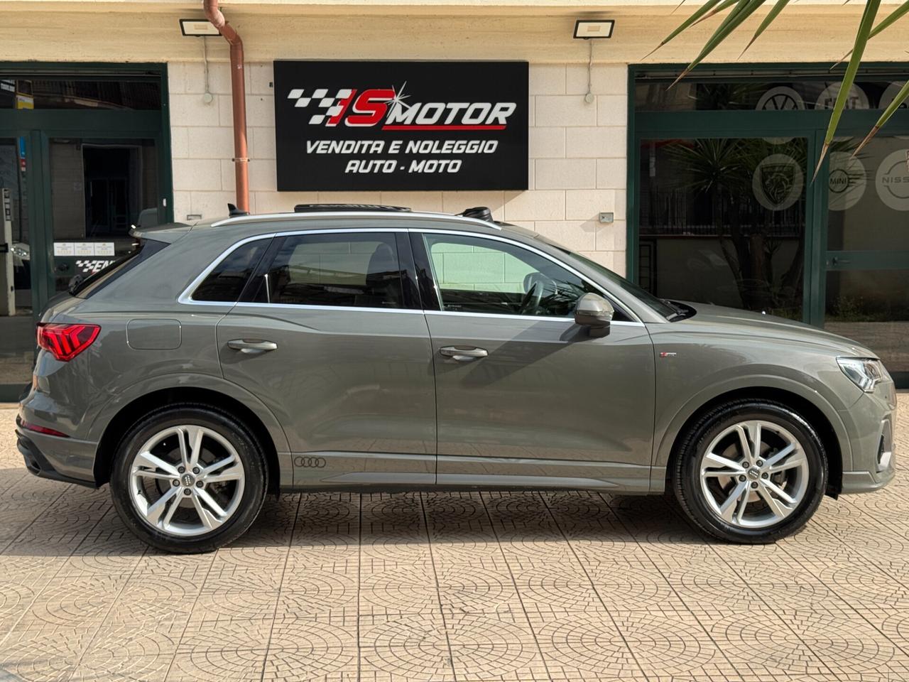 AUDI Q3 35 TDI S LINE S-TRONIC TETTO/MATRIX/PELLE/LED MULTICOLOR