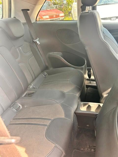 Opel Adam 1.2 70 CV Glam NEOPATENTATI 64KW