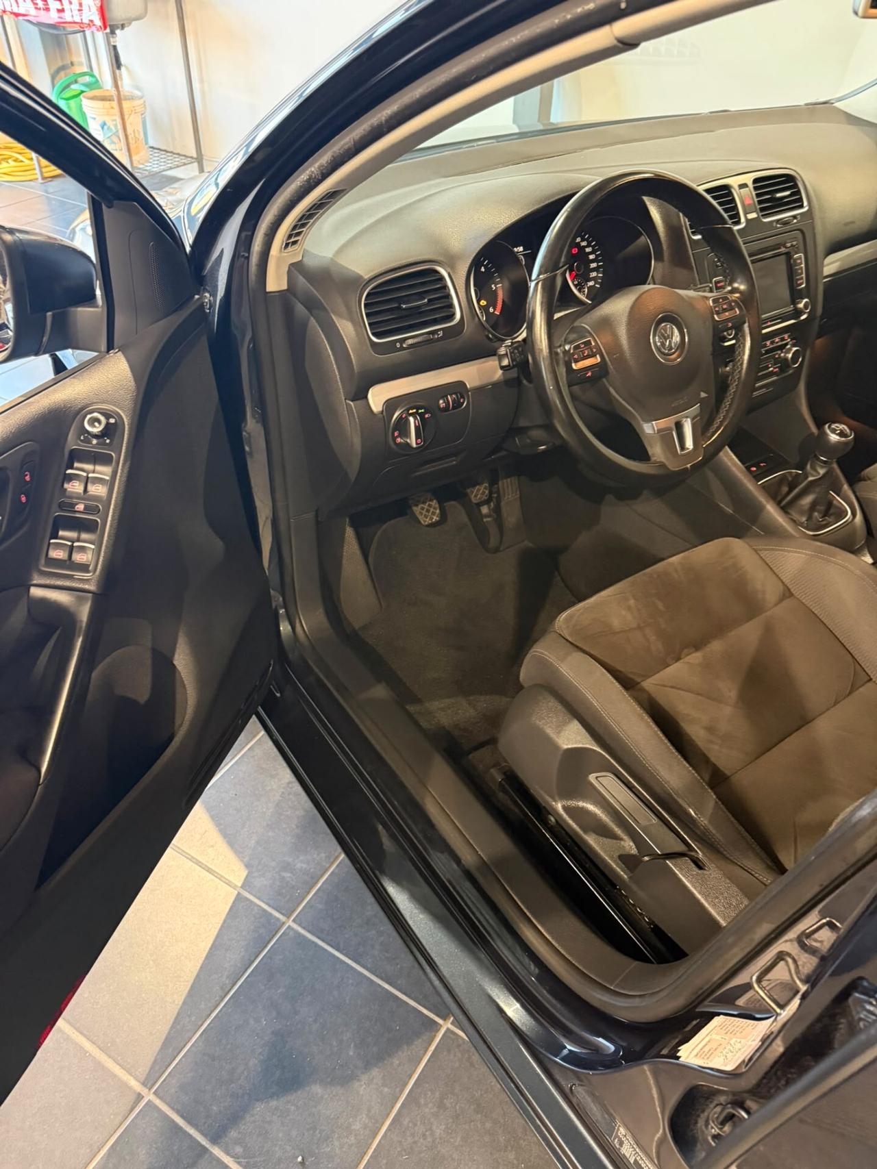 Volkswagen Golf 2.0 TDI 110CV
