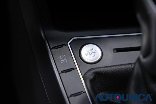 VOLKSWAGEN Taigo 1.0 TSI 110 CV DSG R-LINE FULL LED TETTO PANORAMA