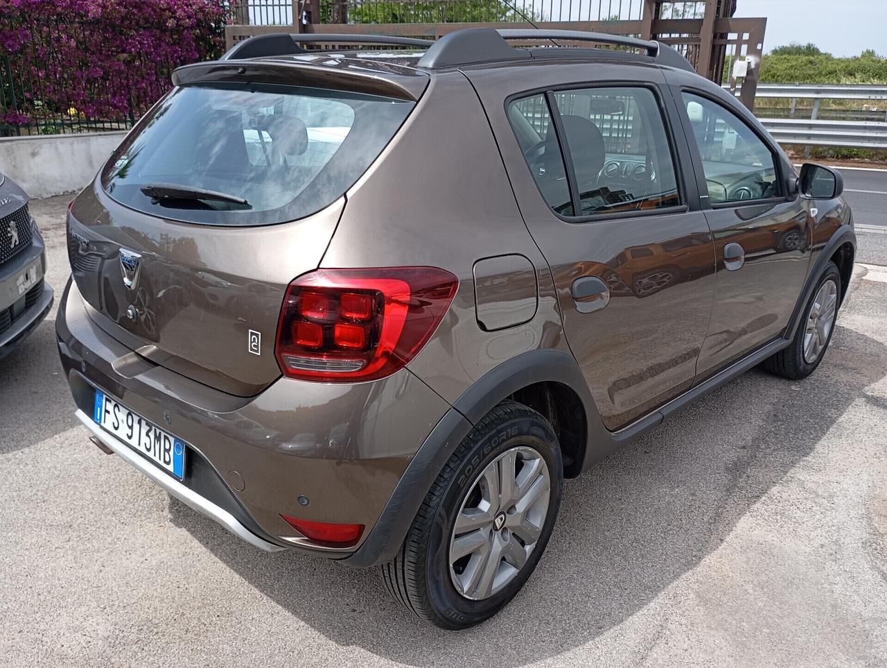 Dacia Sandero S.way 0.9 TCe Turbo GPL 90CV Wow