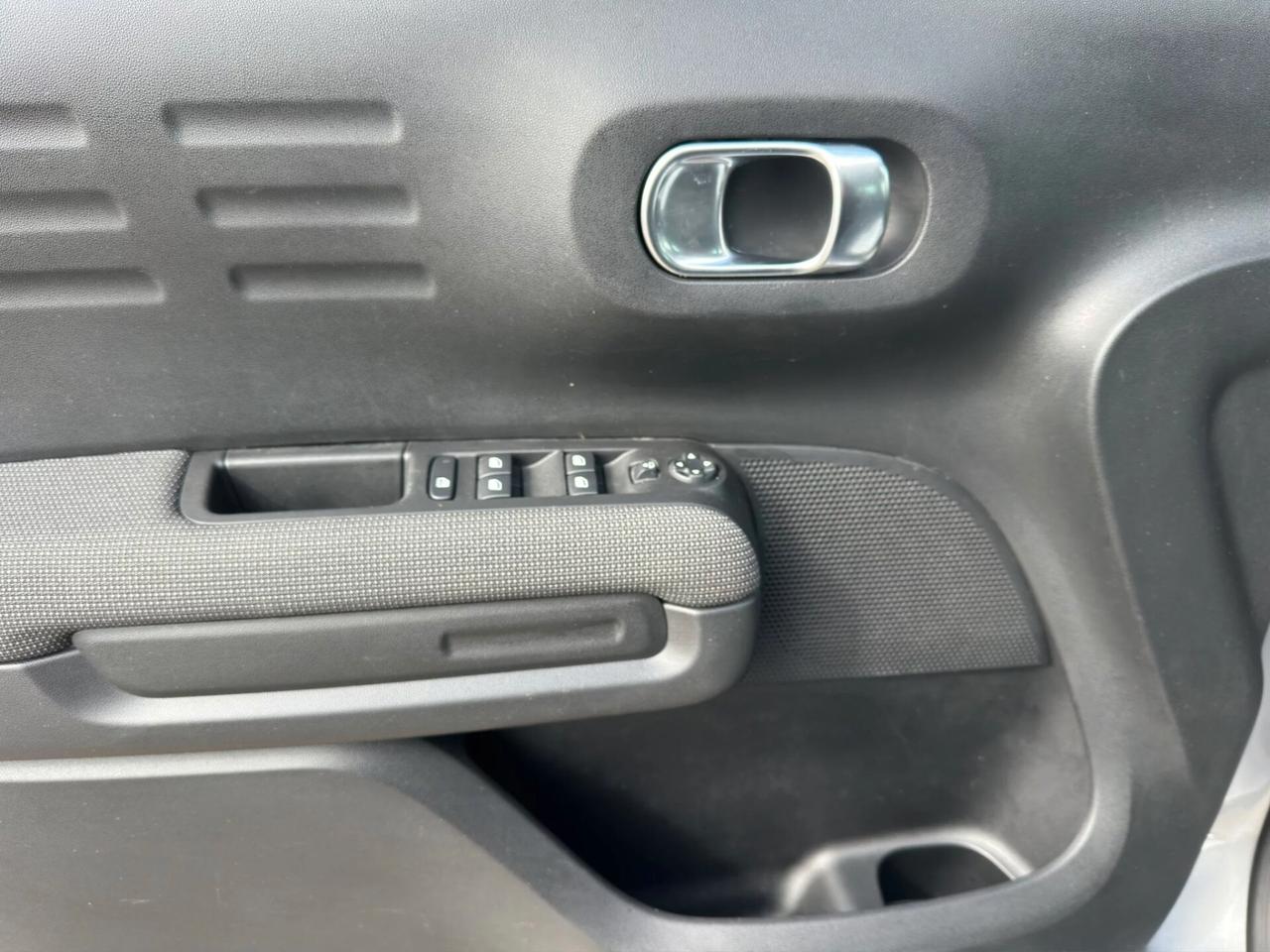 Citroen C3 Aircross BlueHDi 110 S&S Shine Pack