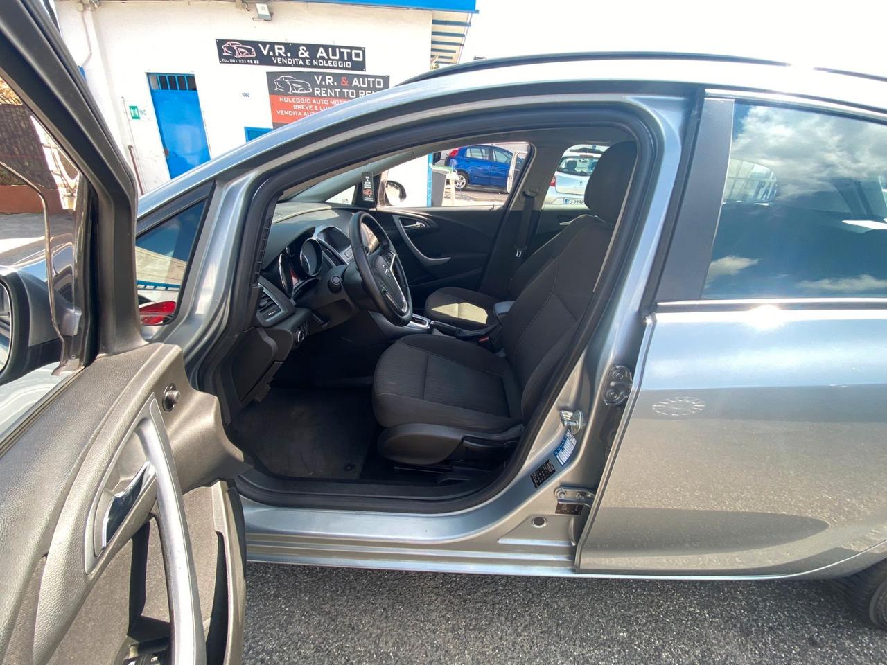 OPEL ASTRA 2.0 CDTI SW AUTOM ANNO 2013