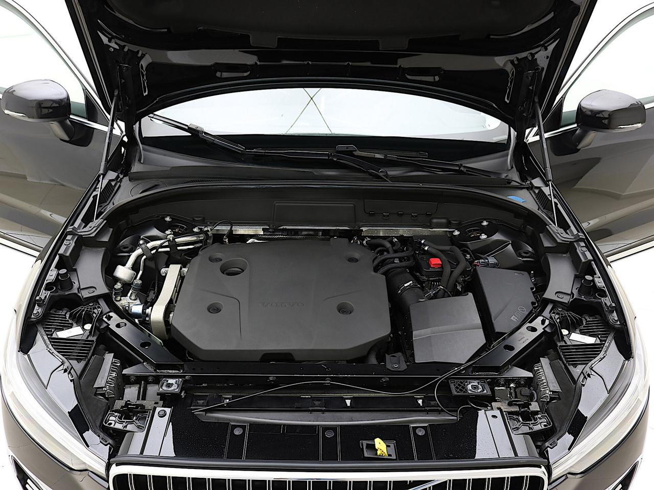 Volvo XC60 B4 AWD auto Inscription TETTO APRIBILE