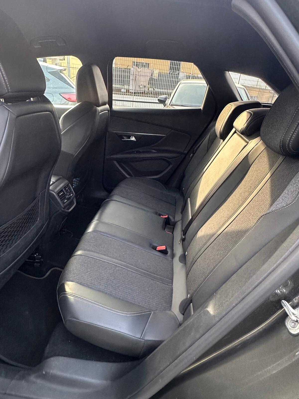 Peugeot 3008 GT LINE 1.5 130CV 2020 AUTOMATIC-FARI LED-INT PELLE