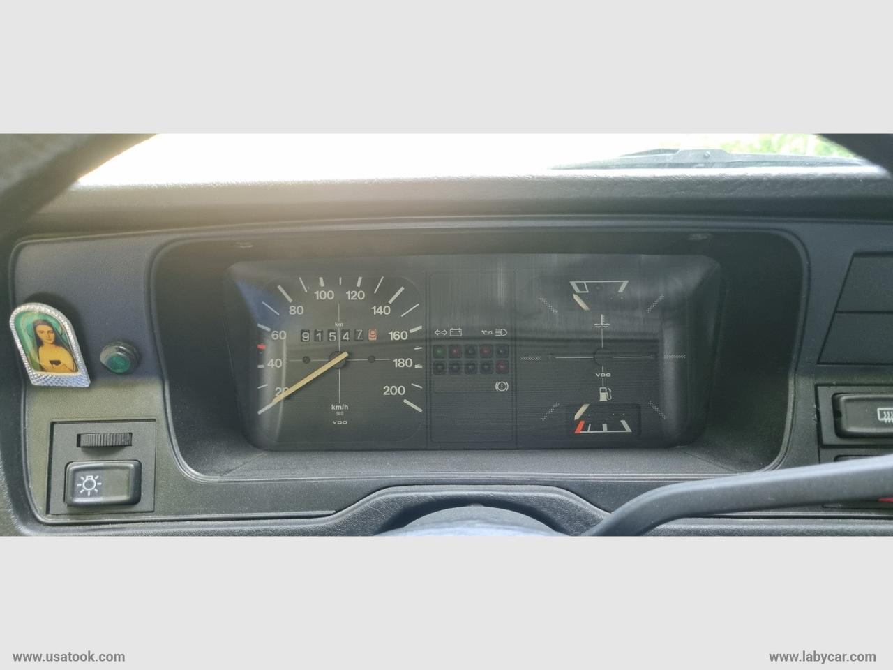 VOLKSWAGEN Polo 1000 Fox VOLSWAGEN POLO FOX