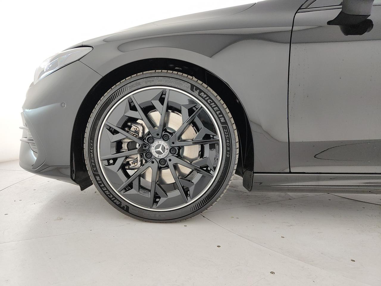 Mercedes-Benz CLA 200 4MATIC
