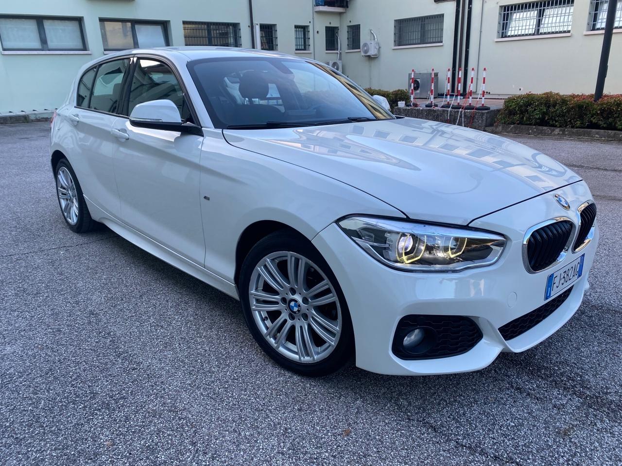 Bmw 118 118d 5p. Msport