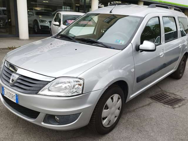 Dacia Logan Logan 1.6 Laureate Gpl 7 p.ti