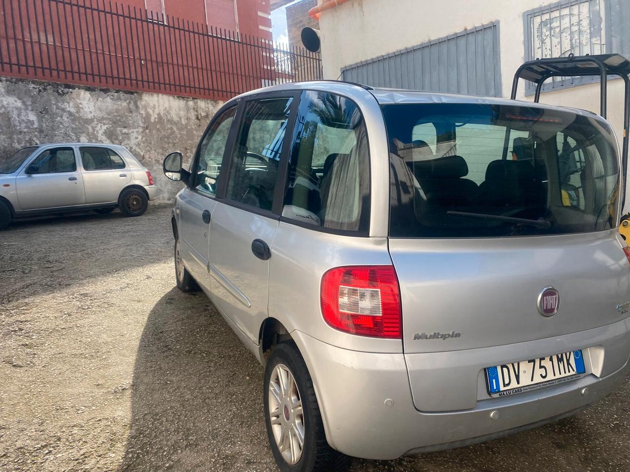 Fiat Multipla 1.6cc metano (PRIVATO)-2009