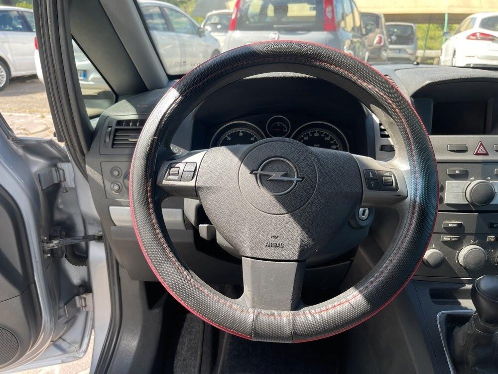 Opel Zafira 1.9 TDCI COSMO NEO PATENTATI