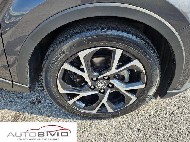 TOYOTA C-HR 1.8 Hybrid E-CVT Trend