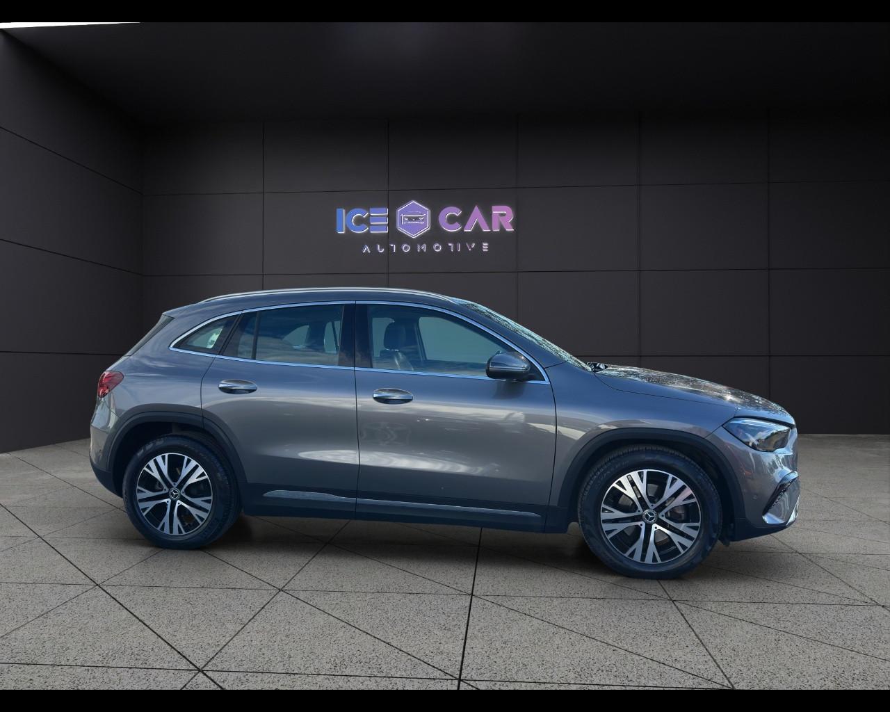 Mercedes-Benz GLA (H247) - GLA 180 Automatic Progressive Advanced