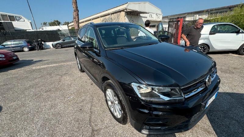 Volkswagen Tiguan 2.0 TDI SCR DSG 4MOTION Business BMT