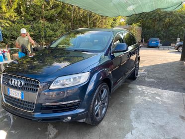Audi Q7 3.0 V6 TDI 233CV quattro tiptronic GANCIO
