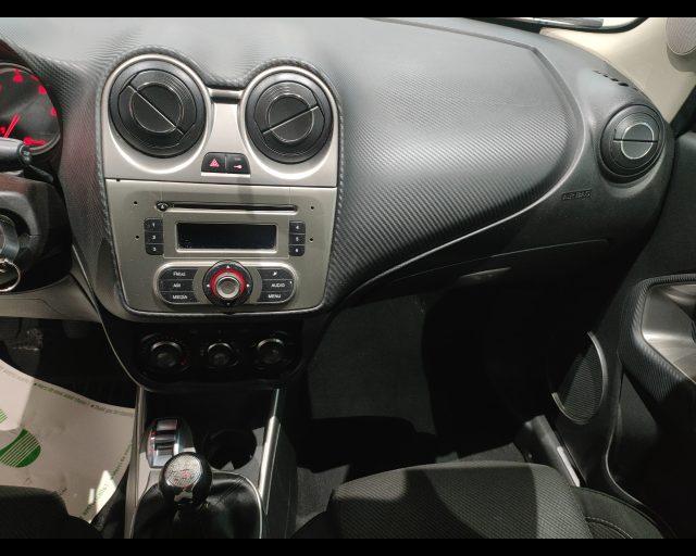 ALFA ROMEO MiTo 1.6 jtdm Distinctive 120cv