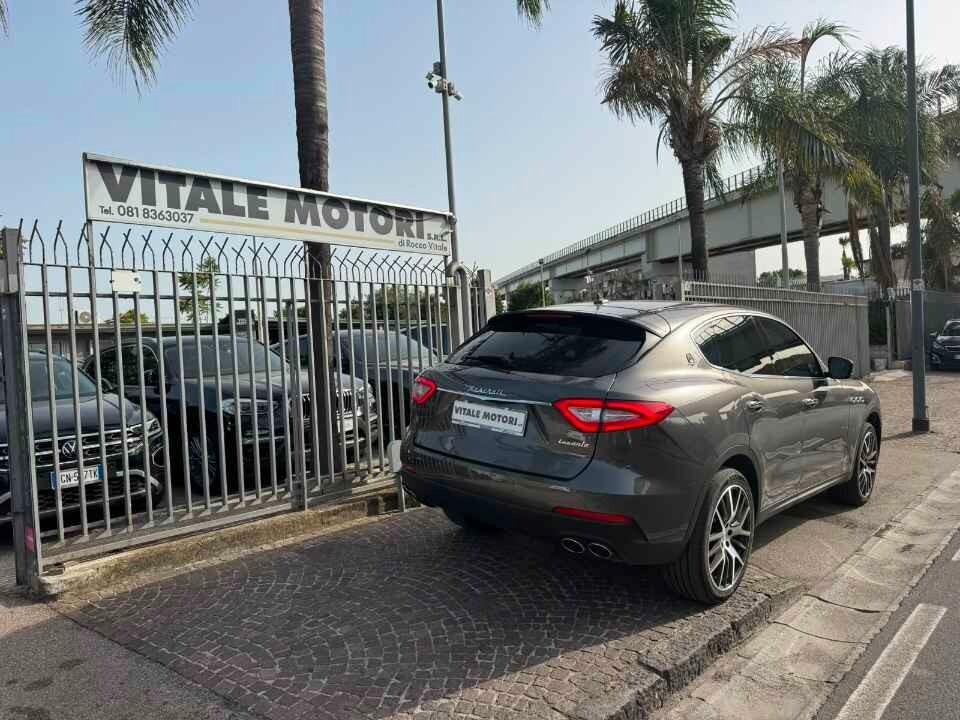 MASERATI LEVANTE 3.0 D 250 CV