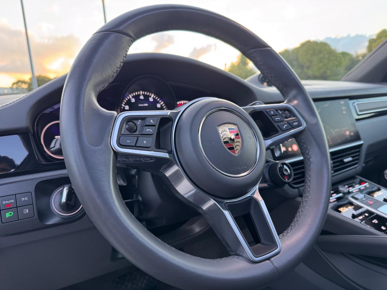 Porsche Cayenne 3.0 V6 E-Hybrid Platinum Edition