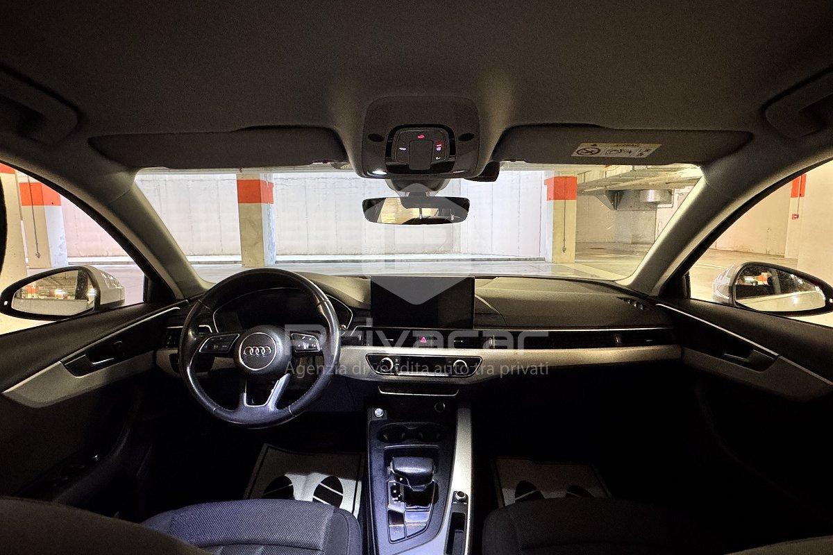 AUDI A4 Avant 35 TFSI S tronic Business Advanced