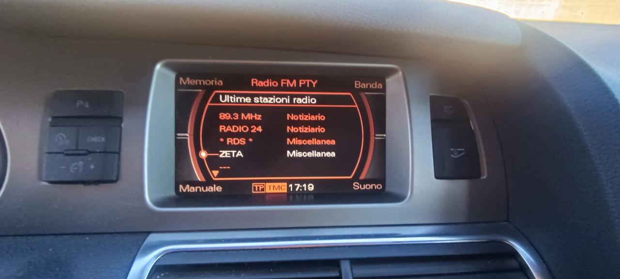 Audi Q7 3.0 V6 TDI 233CV quattro tiptronic S-LINE 7 POSTI