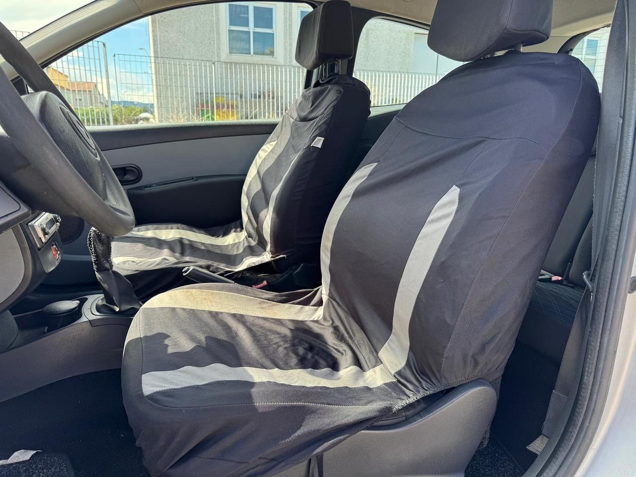 Renault Clio 1.2 16V 3 porte Luxe