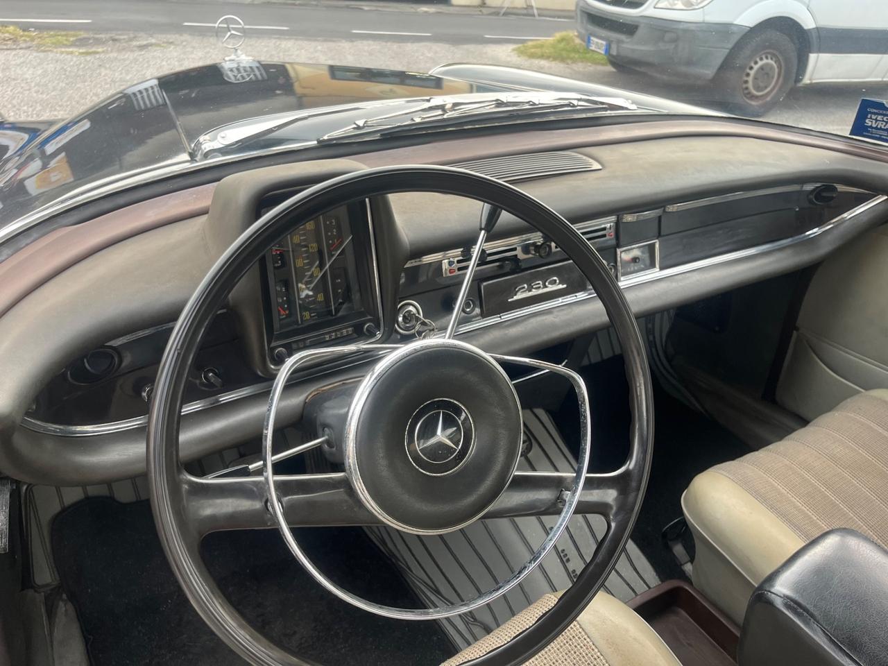 Mercedes benz 230 W110 Codine 6 cilindri