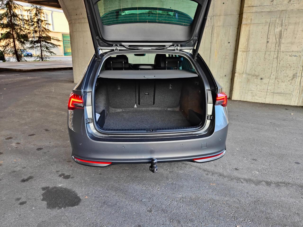 SKODA Octavia 1.5 e-TEC DSG Style WAGON GANCIO GARANZIA UFF