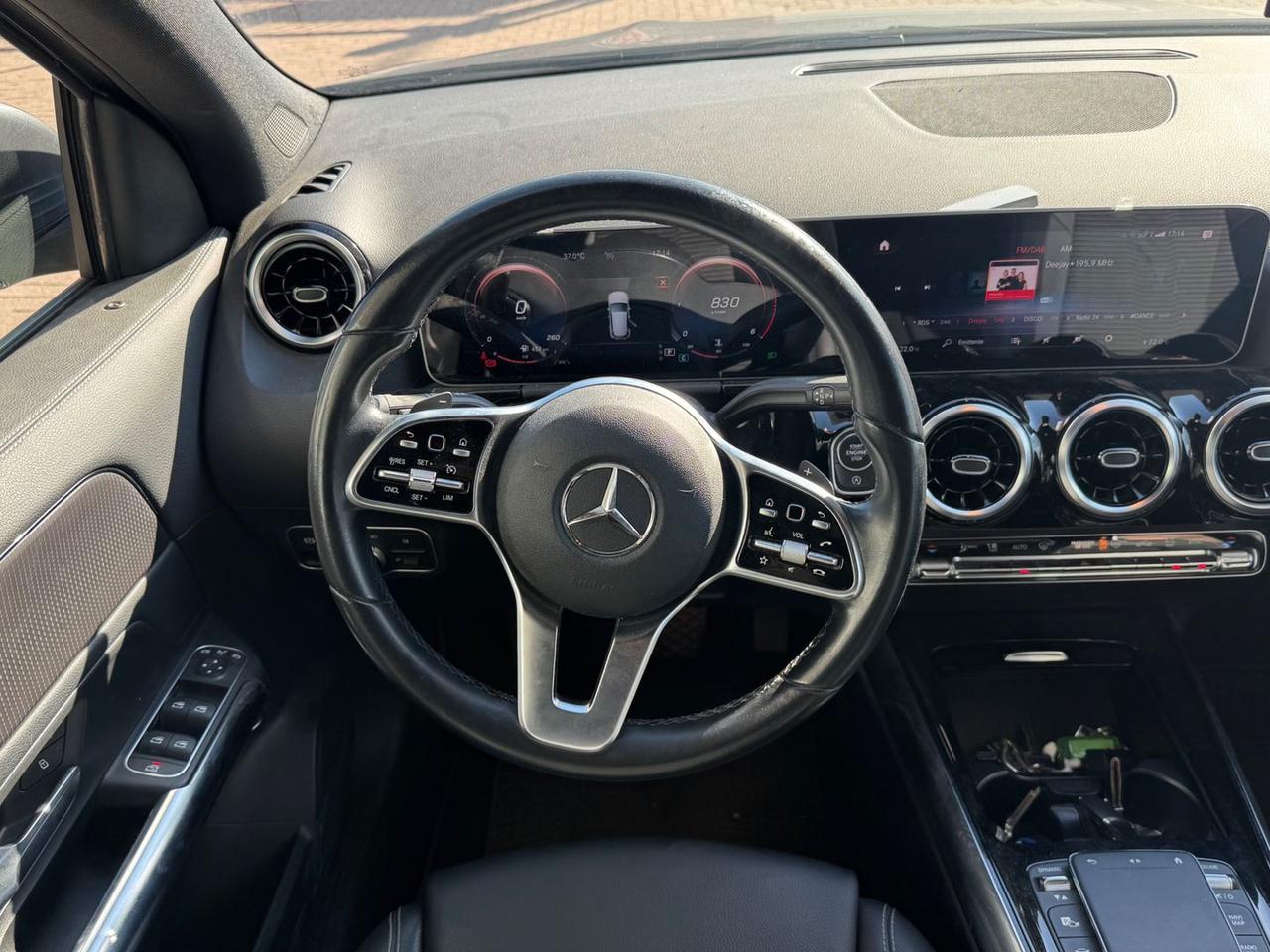 Mercedes-Benz GLA 200 Premium GLA 200 D #12191
