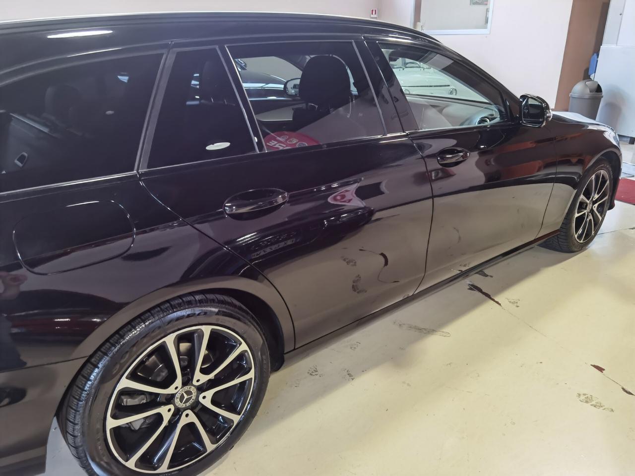 Mercedes E 220 d S.W. 4Matic Auto Business Sport