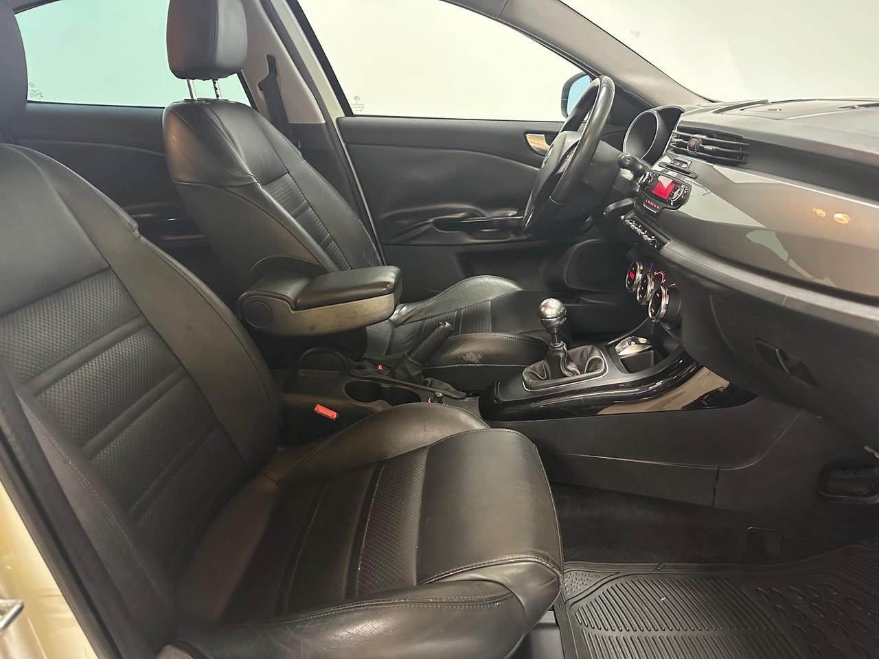 Alfa Romeo Giulietta 1.6 JTDm-2 105 CV Distinctive