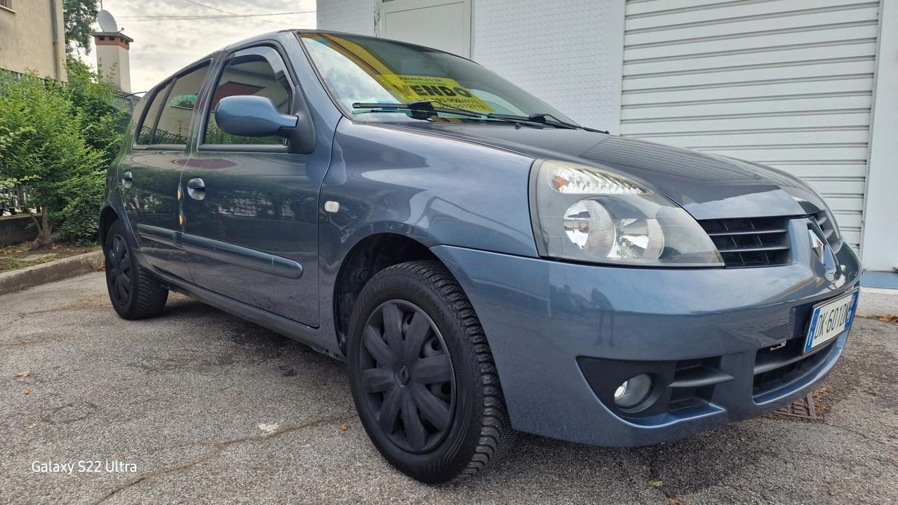 Renault Clio Storia 1.2 5 porte Dynamique