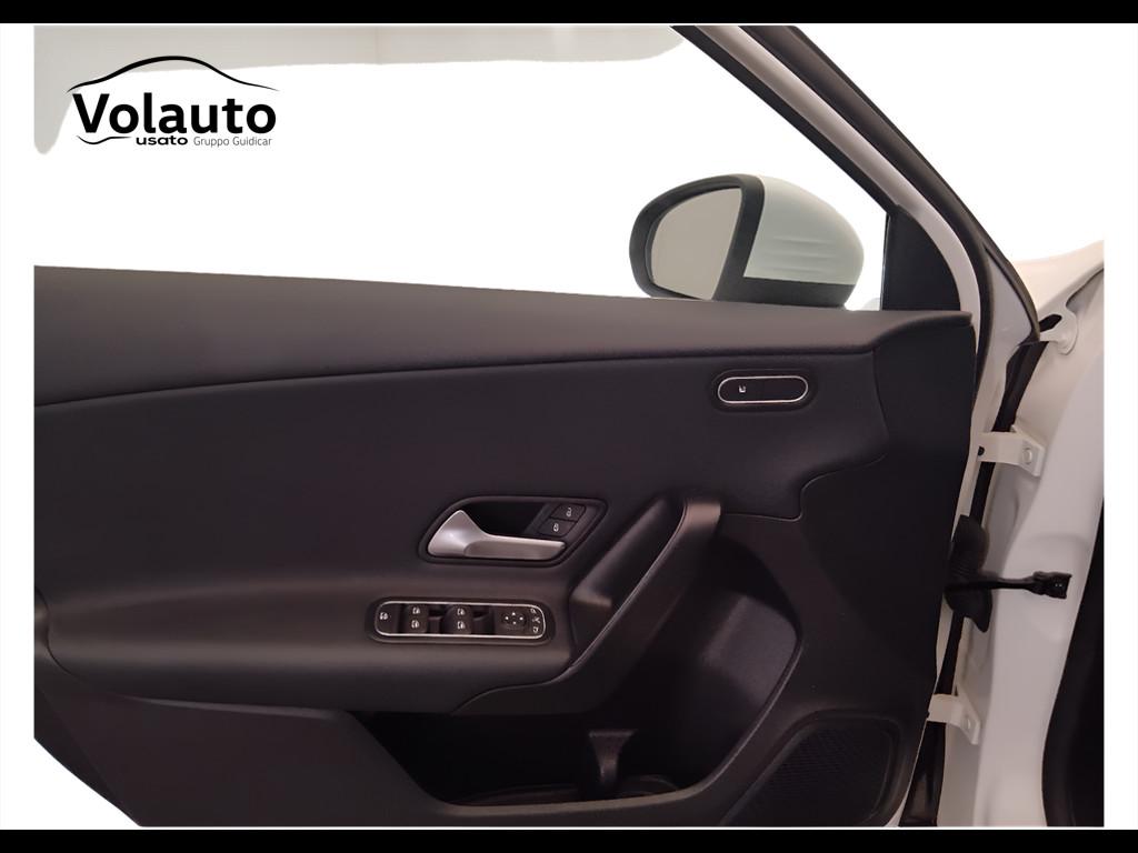 Mercedes-Benz Classe A - W177 2023 - A 180 d Advanced auto