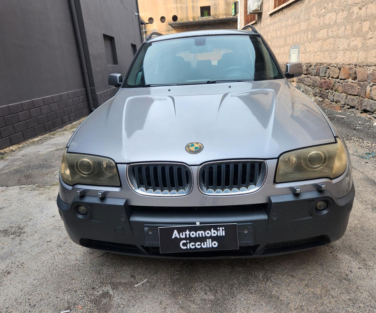 Bmw X3 2.0d cat Futura