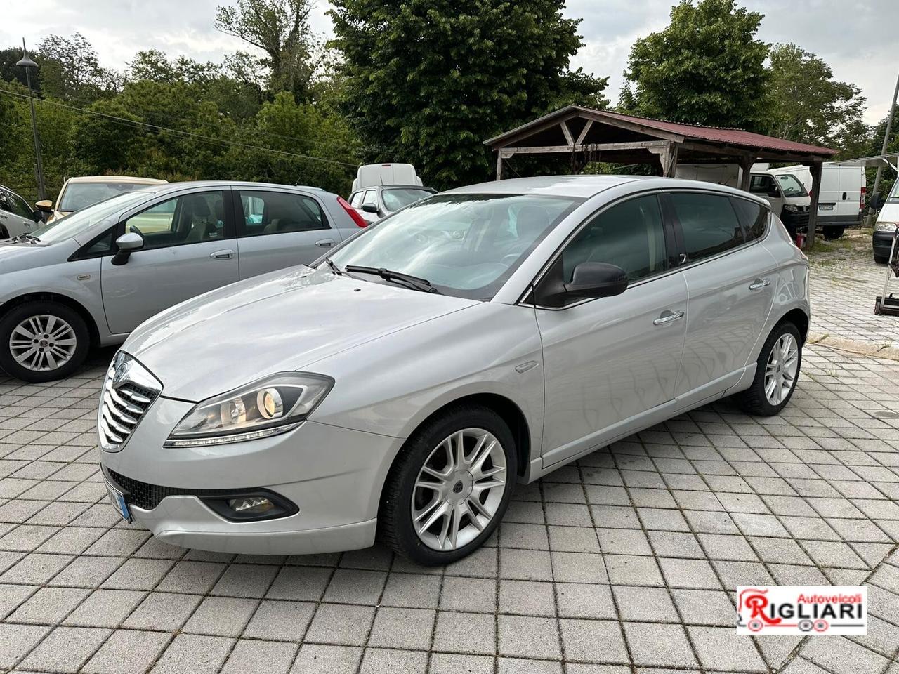 Lancia Delta 1.6 MJT DPF Business