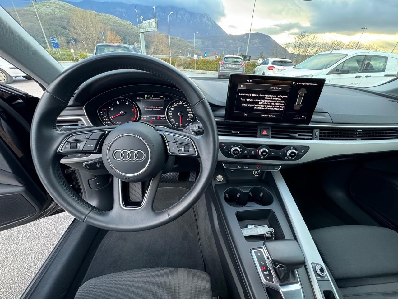Audi A4 Avant 30 TDI/136 CV S tronic IBR/DIESEL