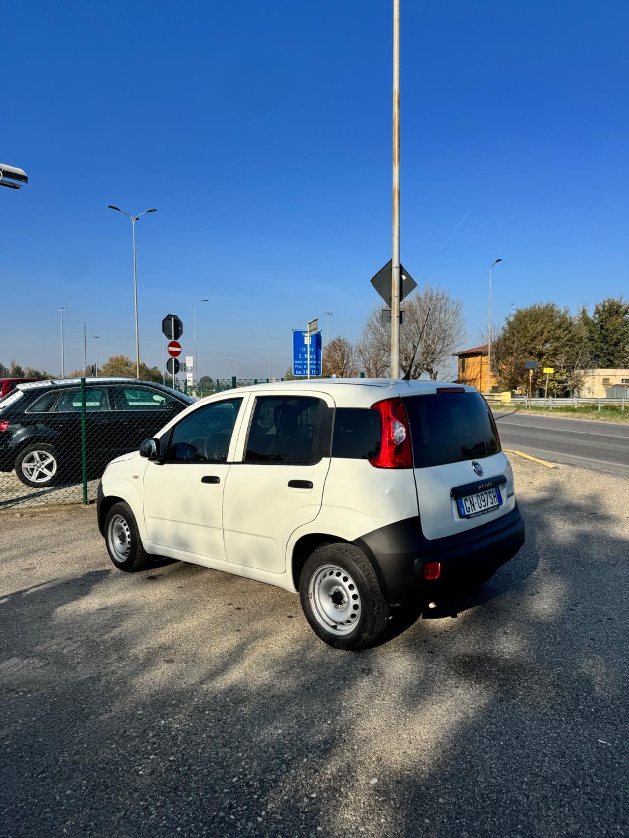 Fiat Panda 1.0 GSE S&S Hybrid Pop Van 2 posti