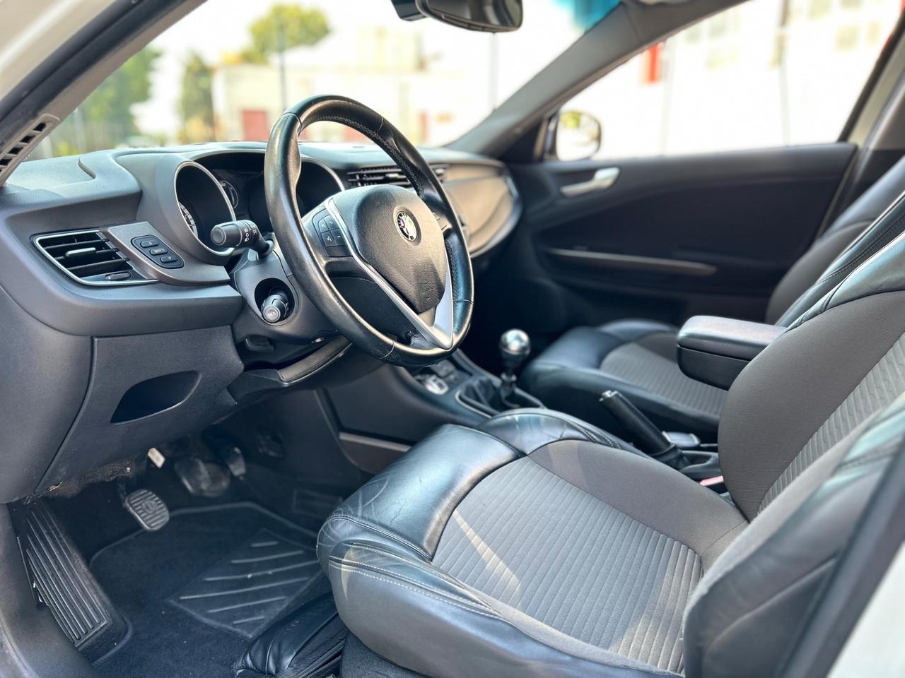 Alfa Romeo Giulietta 2.0 JTDm-2 150 CV Exclusive