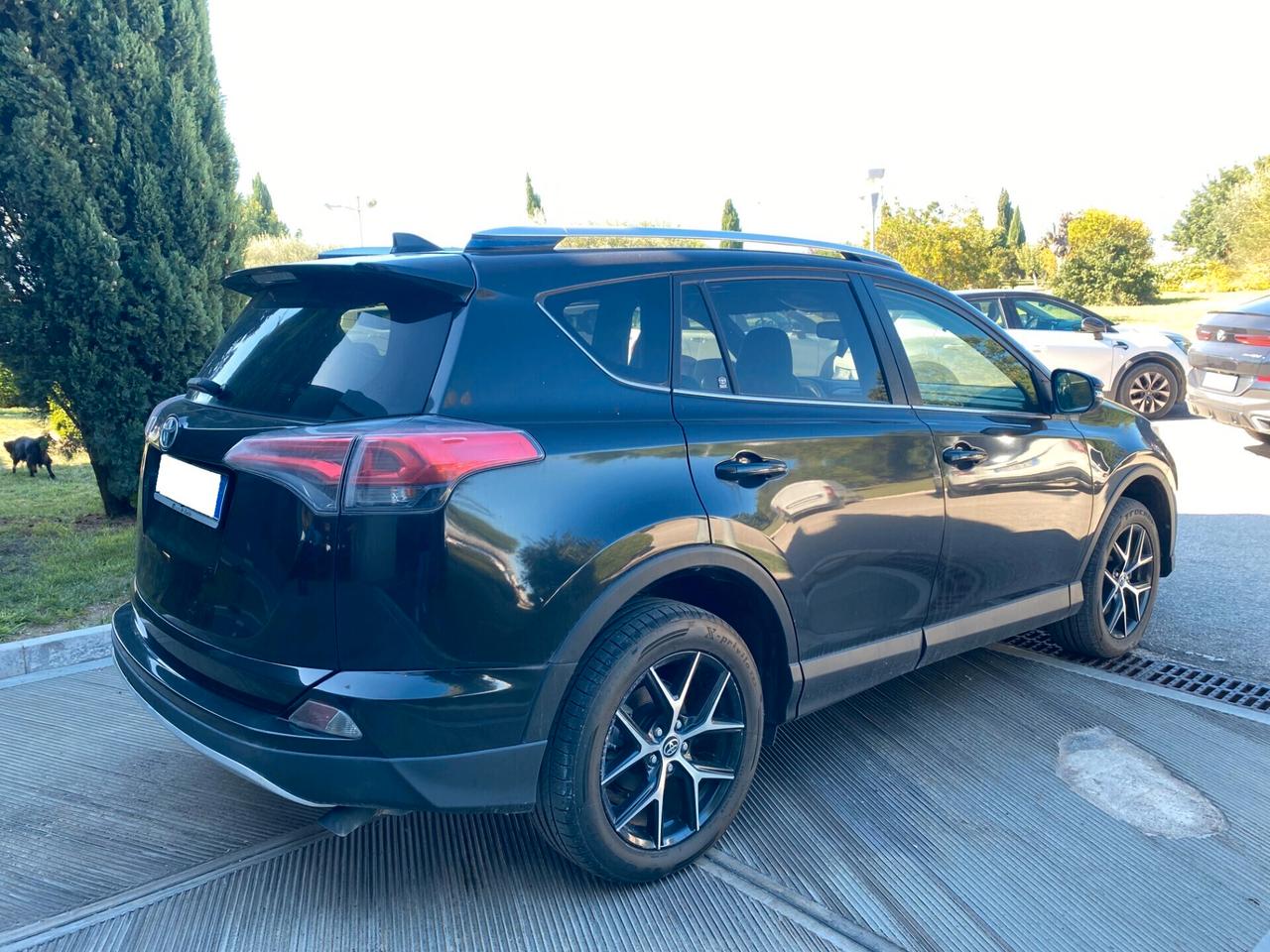 Toyota RAV 4 RAV4 2.0 D-4D 2WD Style