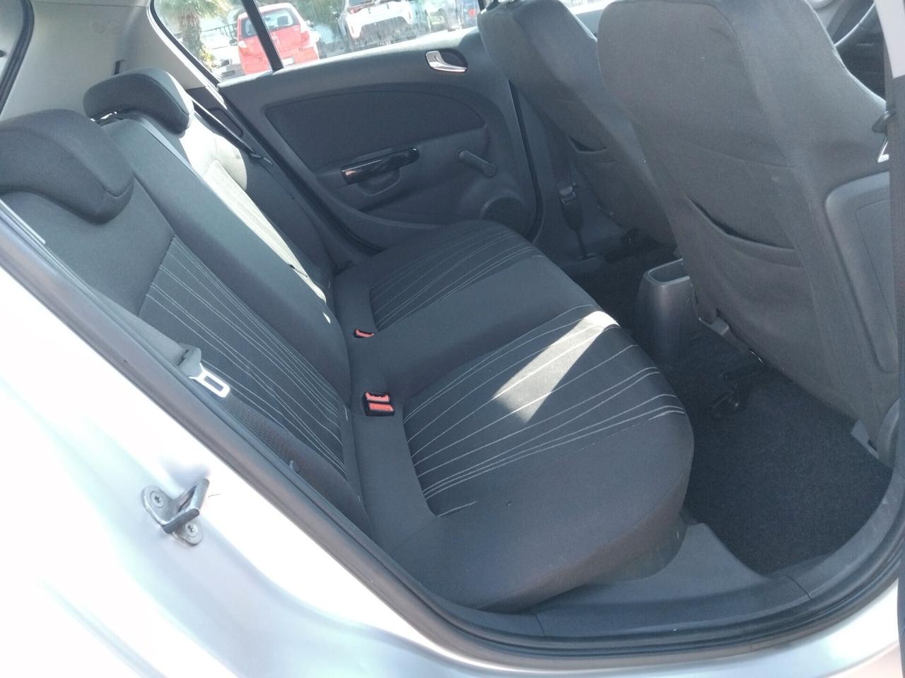 OPEL CORSA 1.3 MLTJ 2011 GARANZIA OK NEOPATENTATI