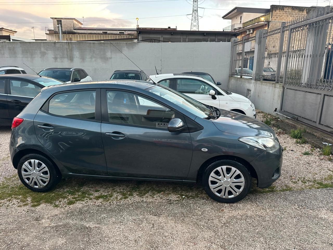 Mazda 2 1.3 Gpl 86CV 2009