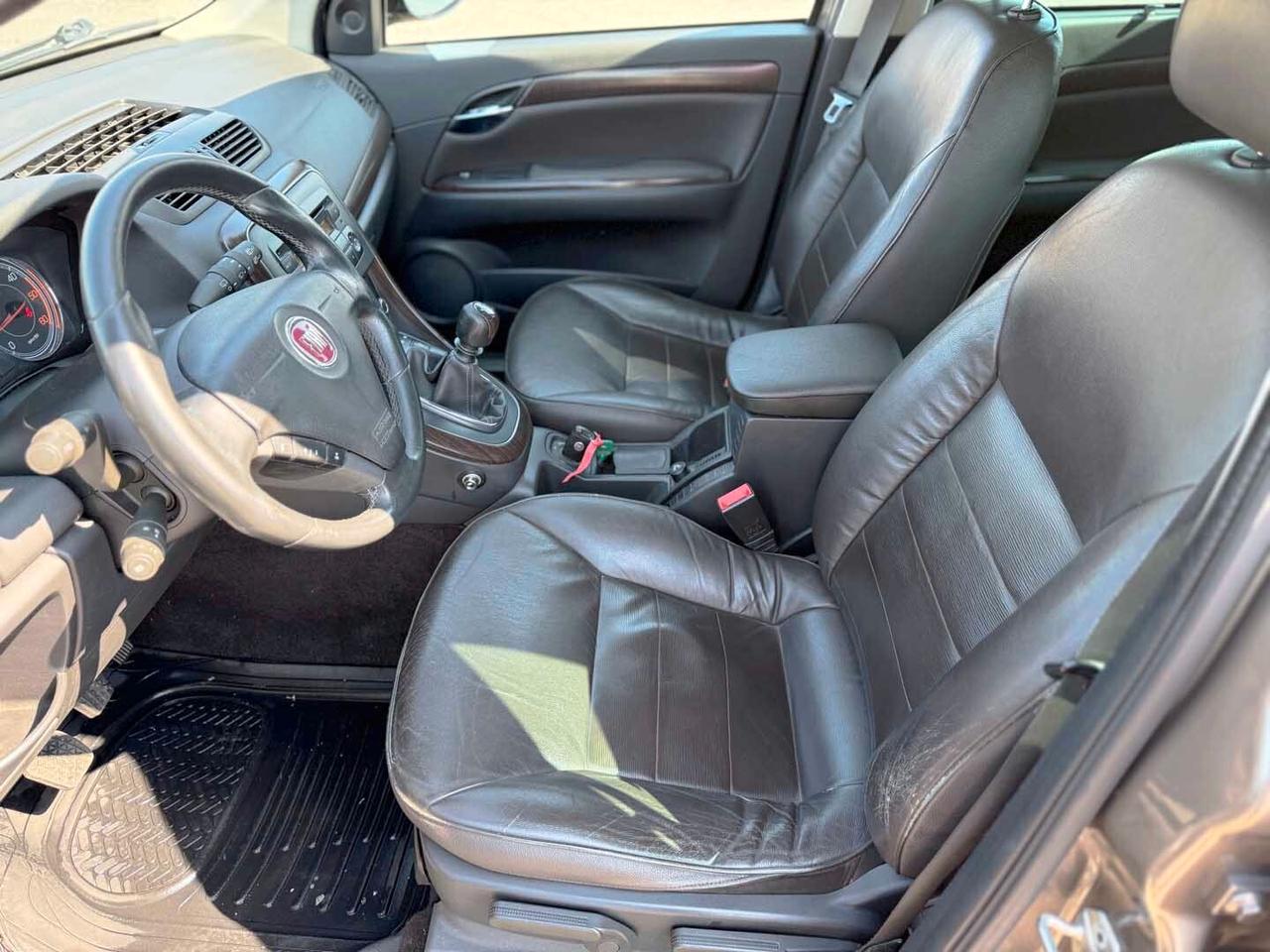 Fiat Croma 1.9 Multijet 16V Must