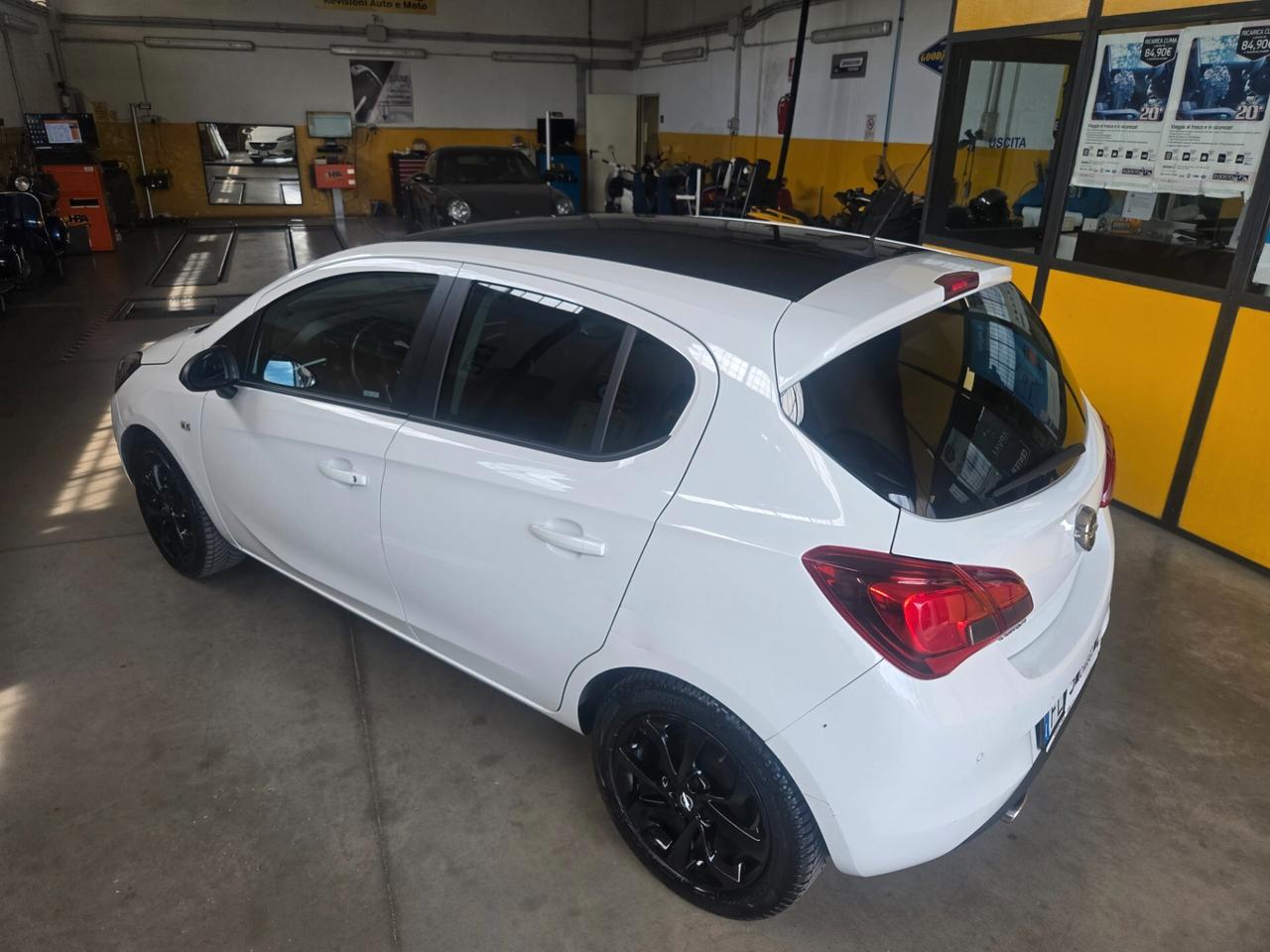 Opel Corsa - E benzina 51 kw NEOPATENTATI 5 Porte
