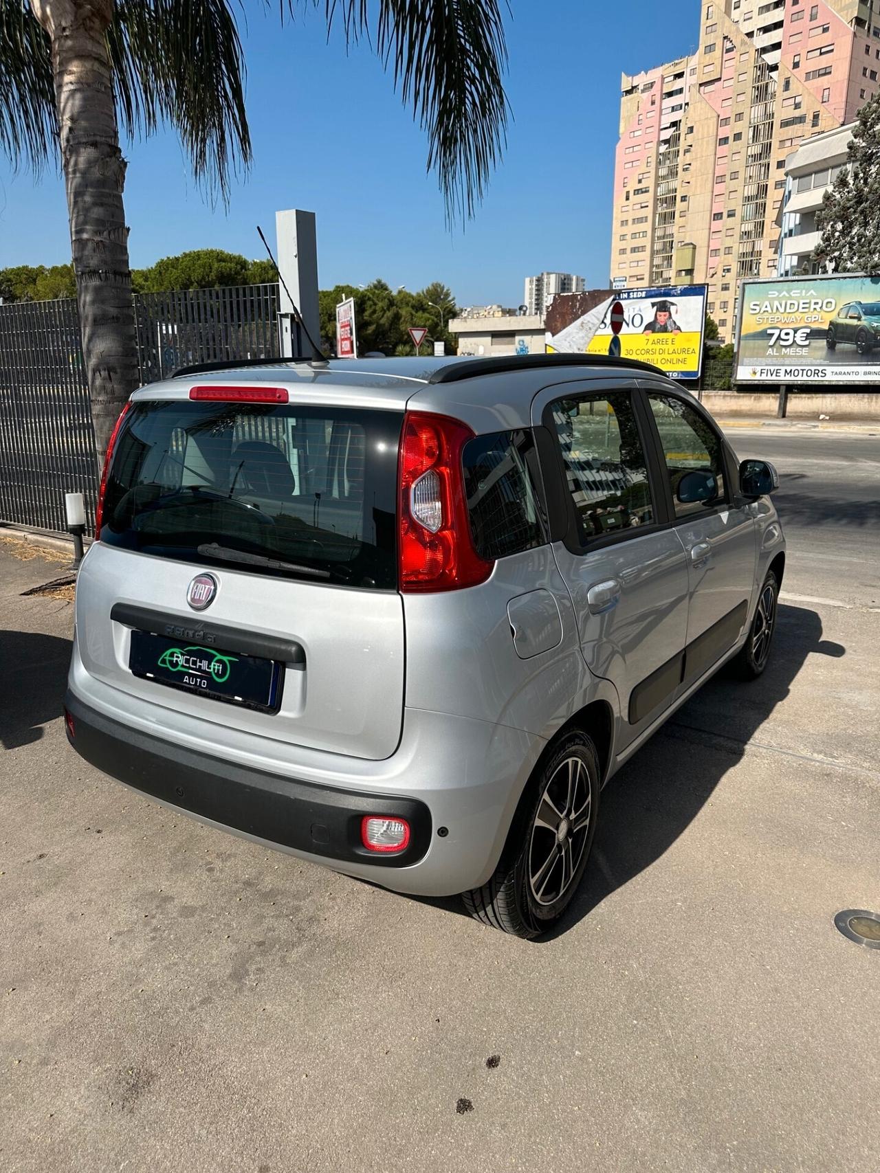 FIAT PANDA 1.2 BENZINA 2012 FULL OPTIONAL