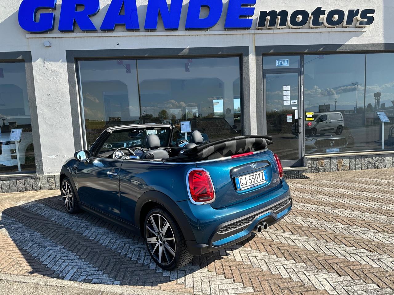 Mini Cabrio F57 2.0 Sidewalk auto Edizione Limitata *NO VINCOLI*