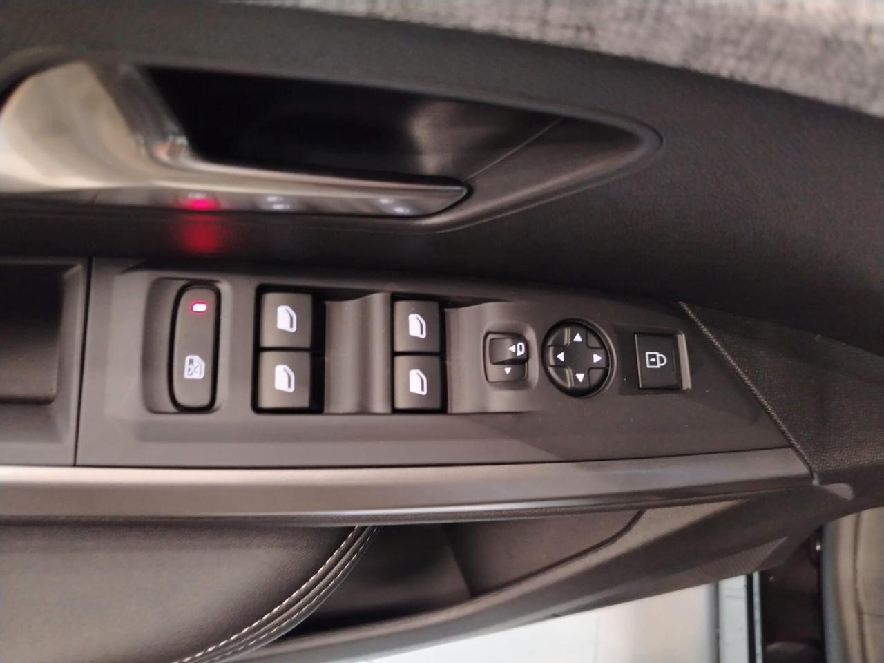 PEUGEOT 3008 3ª serie 3008 Hybrid 145 e-DCS6 A...