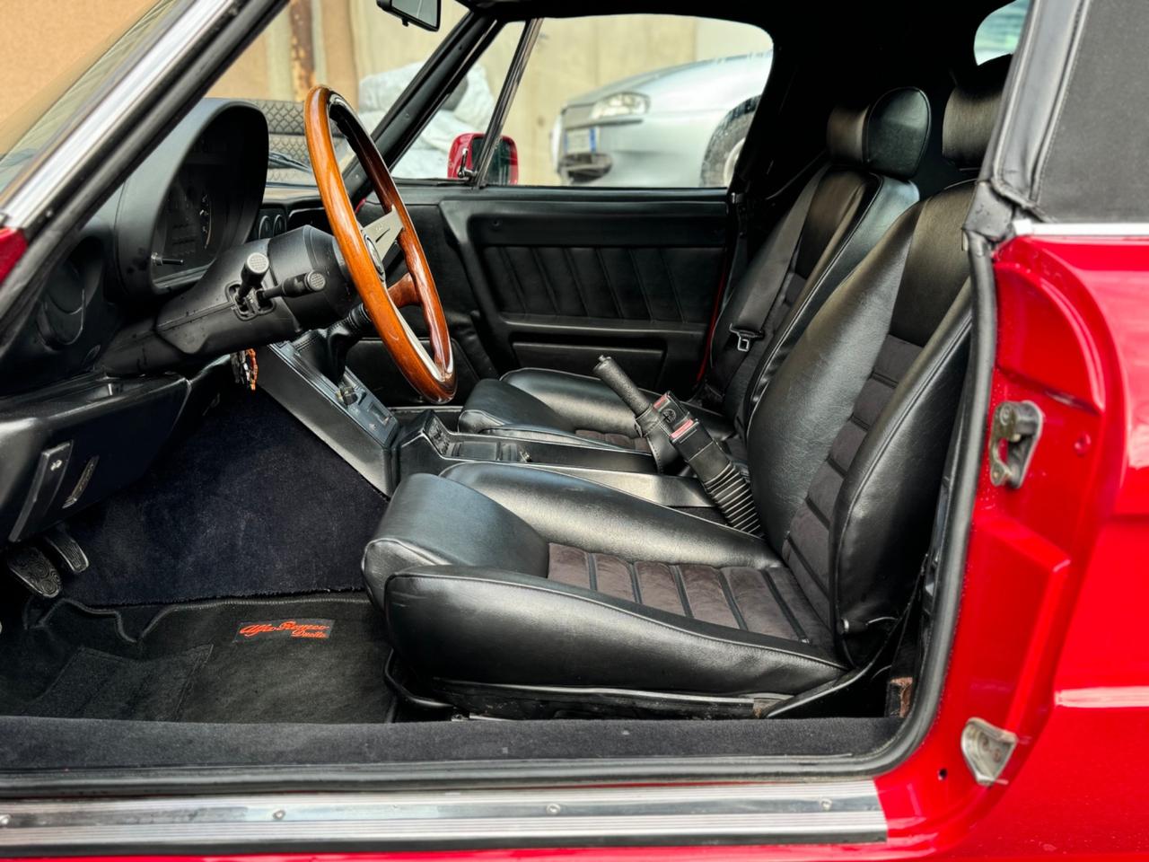 Alfa Romeo Spider 2.0i